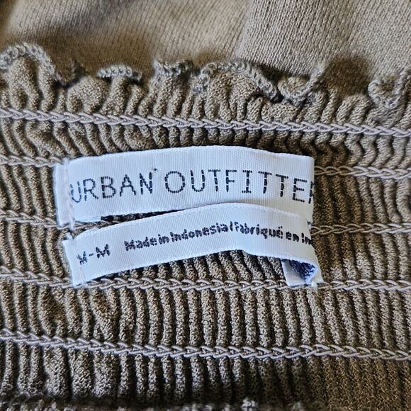 Urban Outfitters Army Green Square Neck Balloon Short Sleeve Crop Top Size Med - Picture 6 of 9